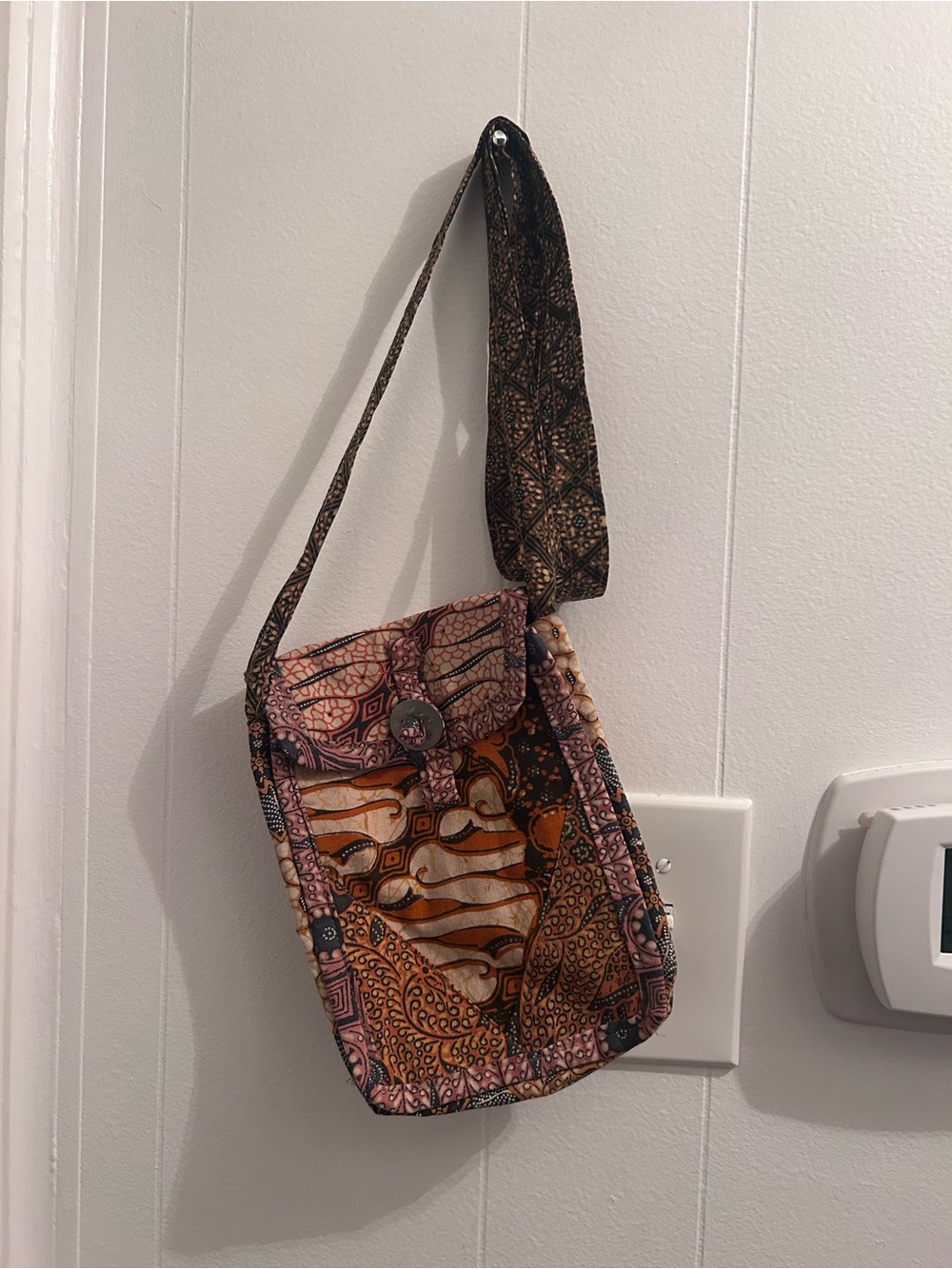 Quilted Pattern Crossbody Bag in Brown and Pink